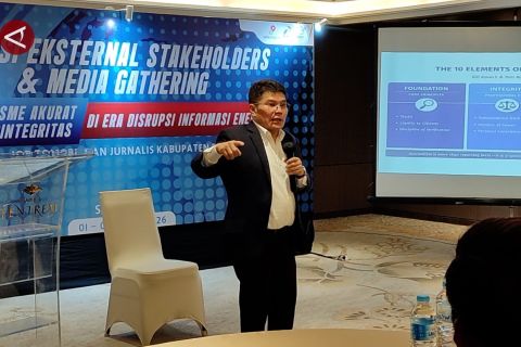 Dirut LKBN ANTARA bicara tantangan di era " Homeless Media "