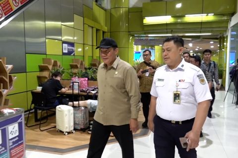 Dukung pertumbuhan ekonomi, DPR minta KAI tingkatkan angkutan logistik