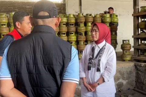 Langgar aturan distribusi, pangkalan elpiji 3 kg di Lumajang ditutup