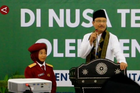 Mensos salurkan bantuan Atensi Rp2,6 M di SR Sentra Paramita Mataram