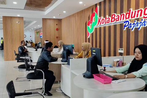 Pemprov Jabar permudah bayar pajak, kepatuhan wajib pajak meningkat