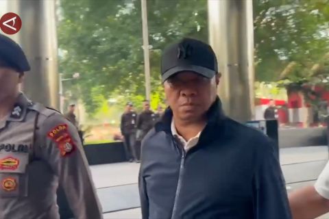 Geledah tiga lokasi, KPK sita surat resign kepala OPD Tulungagung