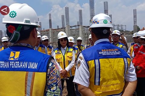 Wamen PU minta tambah pekerja agar Sekolah Rakyat selesai lebih cepat