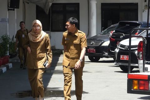 Pemkot Ambon terapkan 3 WFH dan 2 WFO dalam sepekan