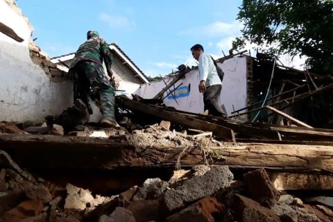 Lebih dari 171 sekolah rusak di Magetan