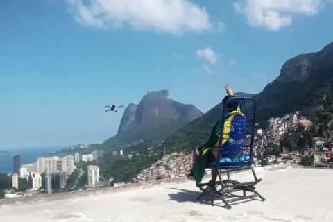 Tarik minat turis, aksi drone di Rio Favela justru tuai perdebatan