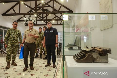 Kunjungan Kadispenal di LKBN ANTARA