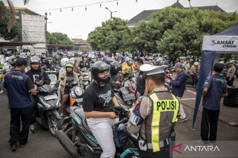 Upaya kejar target pajak: Pemkot Cimahi perketat pemeriksaan STNK melalui operasi gabungan
