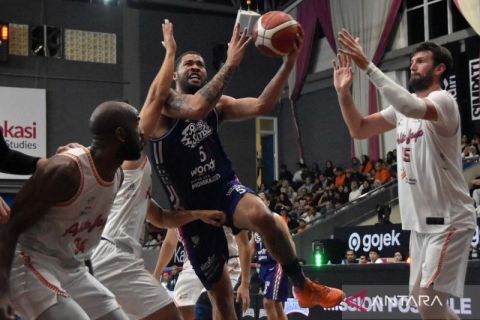 Menang tipis, Pelita Jaya tekuk Rans Simba 84-82