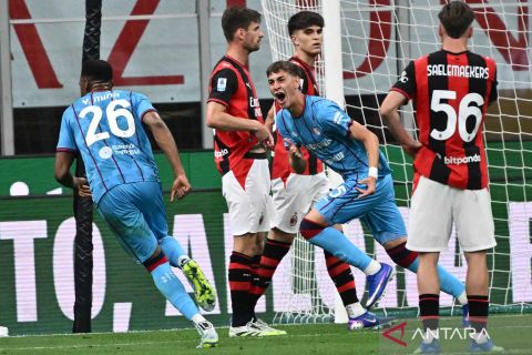 AC Milan gagal ke Liga Champions usai kalah 1-2 dari tim tamunya Cagliari