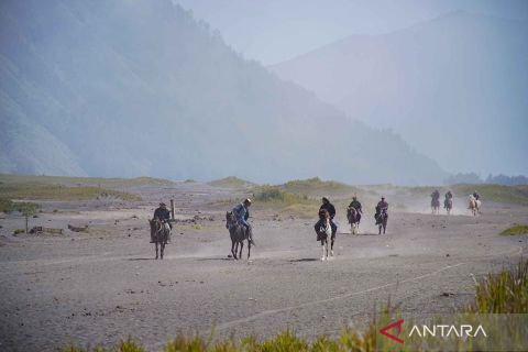 Kawasan wisata Bromo ditutup 30 Mei hingga 2 Juni sebagai penghormatan ritual Yadnya Kasada