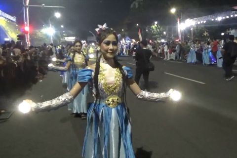 Gemerlap Surabaya Vaganza tumbuhkan perekonomian Kota Pahlawan