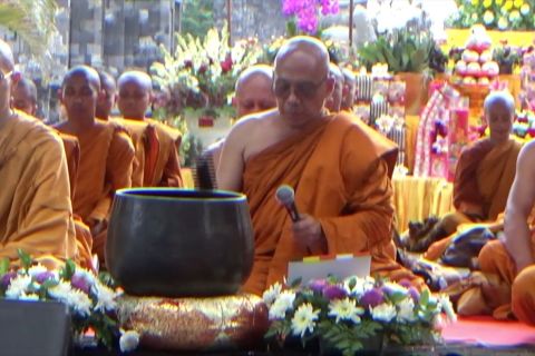 Umat Buddha gelar Sannipata Waisak di Candi Sewu