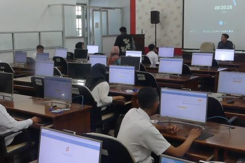 Kemenkop respons gangguan CAT seleksi Manajer Kopdes Merah Putih