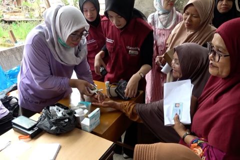 Puskesmas di Padang gelar CKG bagi warga terdampak bencana