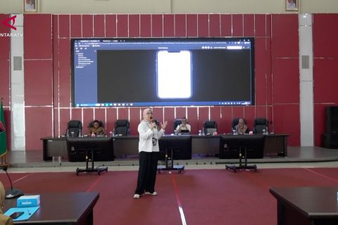 Pemkot Padang latih 1.750 agen pendamping Digitalisasi Bansos