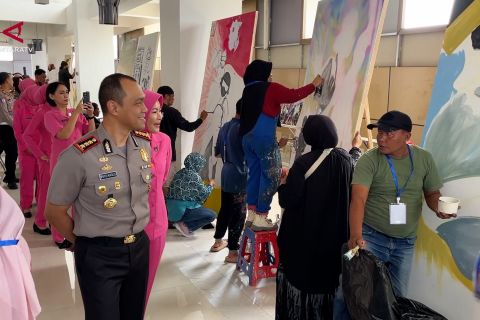 Serap aspirasi lewat seni, Polresta Malang Kota gelar lomba mural