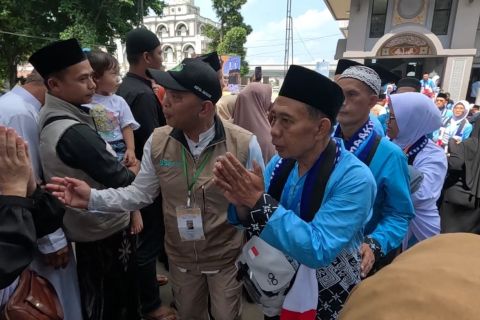 Ratusan calhaj Bogor diberangkatkan dengan protokol kesehatan ketat