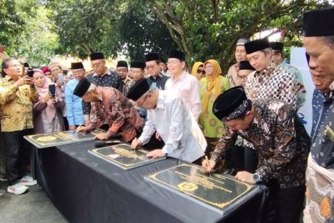 Mendikdasmen: Pesantren Eco-Saintek model pendidikan ramah lingkungan