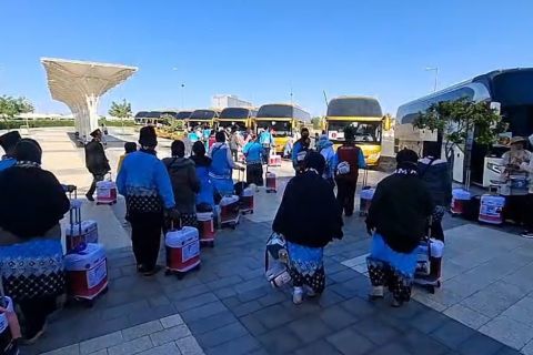 Sebanyak 44 kloter jemaah haji Indonesia telah tiba di Madinah