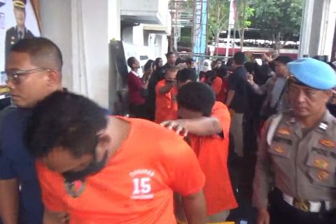 Polisi bongkar sindikat joki UTBK-SNBT libatkan 3 dokter di Surabaya