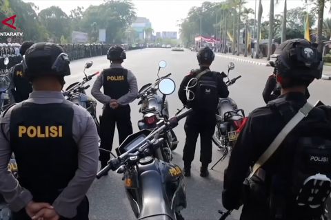 Prabowo: Aparat jangan jadi backing judi dan narkoba