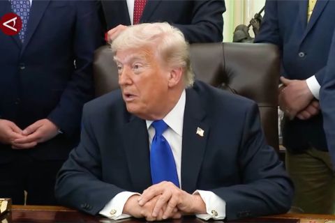 Trump ancam tarik pasukan di negara yang tak dukung perang dengan Iran