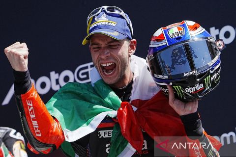 Marco Bezzecchi menangi MotoGP Italia di Sirkuit Mugello
