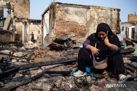674 warga terdampak, kebakaran Kebon Kosong sisakan duka