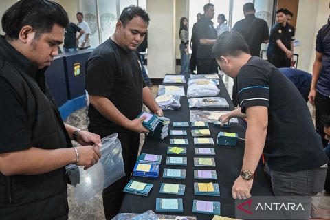 Polisi ungkap kasus penipuan perjalanan umrah, kerugian sementara capai Rp12,14 miliar