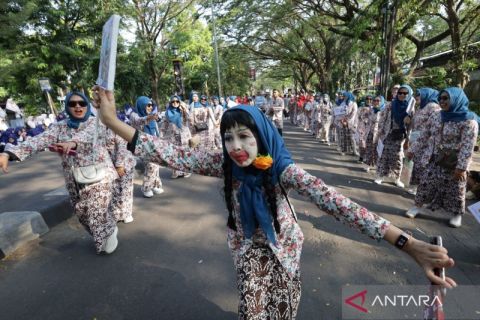 Kirab Boyong Natapraja dan sedekah bumi di Nganjuk