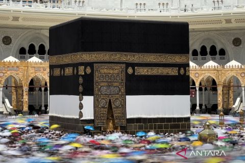 Perpisahan dengan tanah suci, ribuan jamaah padati Kabah untuk Tawaf Wada