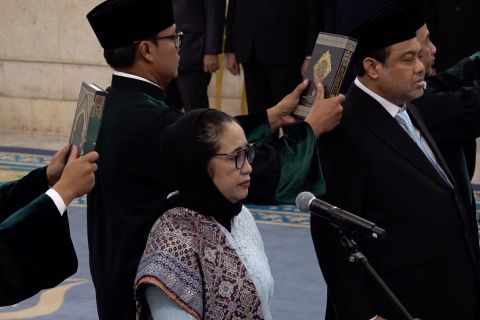 Nanik S. Deyang dilantik jadi Kepala BGN, siap refocusing penerima MBG