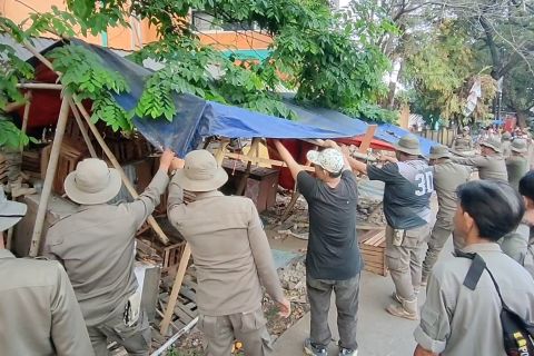 Pemkot Cilegon tata ulang pedagang Pasar Blok F