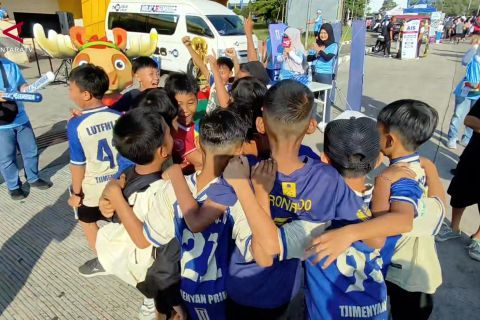 "Bola Gembira" meriahkan sosialisasi Piala Dunia 2026 di Jawa Barat