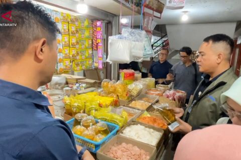 Bulog Sumut pastikan MinyaKita di Medan tersedia dan dijual sesuai HET