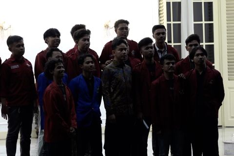 Gibran terima perwakilan mahasiswa peserta aksi di Istana Wapres