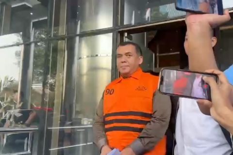 KPK sebut Silmy Karim terima jatah Rp100 juta per pekan