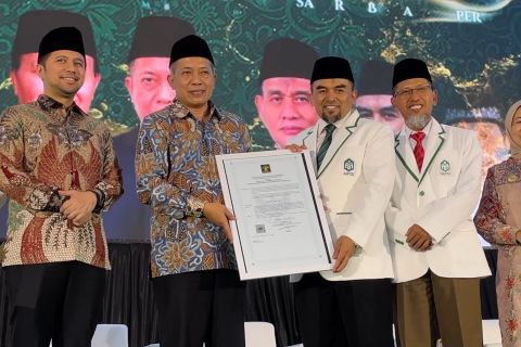 Menkop dorong sinergi antara koperasi pesantren dan KDKMP