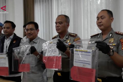 Polresta Banyumas tahan eks pegawai bank pensiunan terkait penipuan