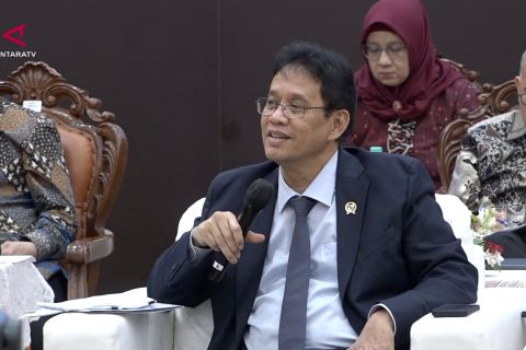 Gaya santai Purbaya tanggapi rumor dirinya dipecat dari kursi menkeu