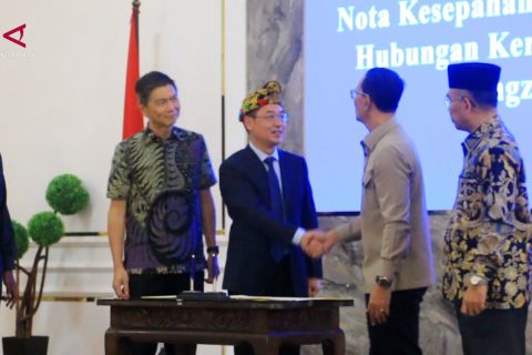 Kota Mataram dan Kota Pengzhou teken kerja sama perluas pasar ekraf