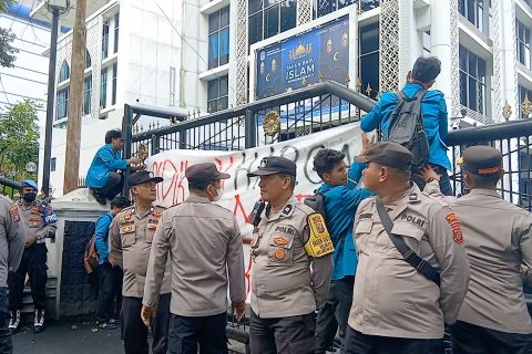 Sebanyak 1.313 personel amankan aksi unjuk rasa di kota Medan