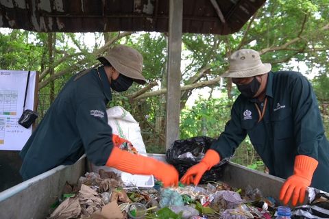 Pelaku pariwisata Bali didorong kelola sampah dari sumbernya