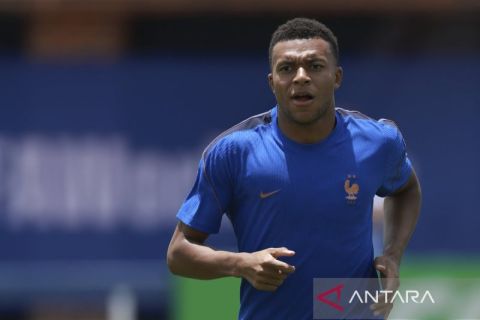 Timnas Prancis matangkan latihan jelang duel semifinal Piala Dunia lawan Spanyol