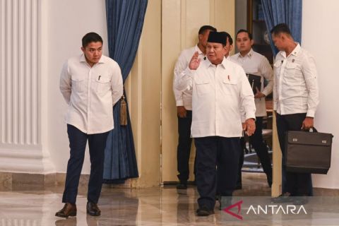 Presiden Prabowo paparkan capaian pemerintah dalam sidang kabinet paripurna
