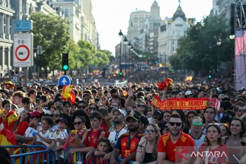 Lautan manusia sambut kedatangan Timnas Spanyol di Madrid