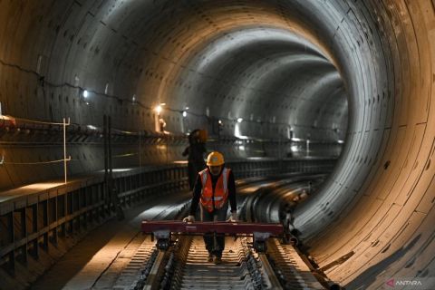 Progres pembangunan proyek MRT rute Bundaran HI - Kota