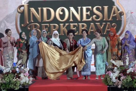 Organisasi perempuan perkuat pelestarian kebaya dan perlindungan anak