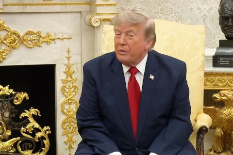 Trump cabut rencana tarik bea di Selat Hormuz, blokade Iran berlanjut